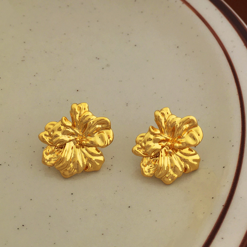 Fashion Flower Copper Ear Studs Plating Copper Earrings