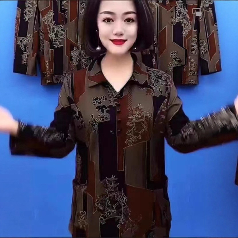 2024 Summer Women's New Floral Shirt V-Neck Mid-Sleeve Shirt Middle-Aged and Elderly Mom's Top Large Size Wholesale