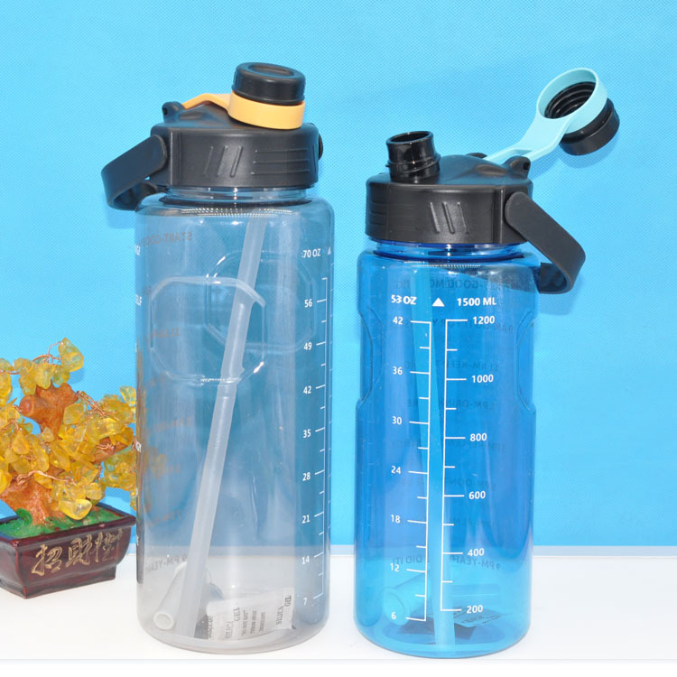 Weilong 2000ml beber deportes de plástico taza de agua con escala botella de agua portátil taza de espacio de gran capacidad hervidor de agua al por mayor
