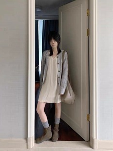 �nϵ�����ɫ���cë���_������Ů���＾�e���L�����ᘿ�����