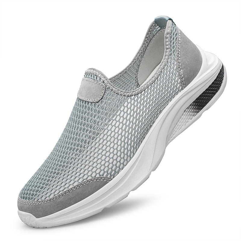 Men's Shoes summer mesh shoes slip-on breathable Men's shoes Korean style plus size mesh shoes lightweight men's sneaker