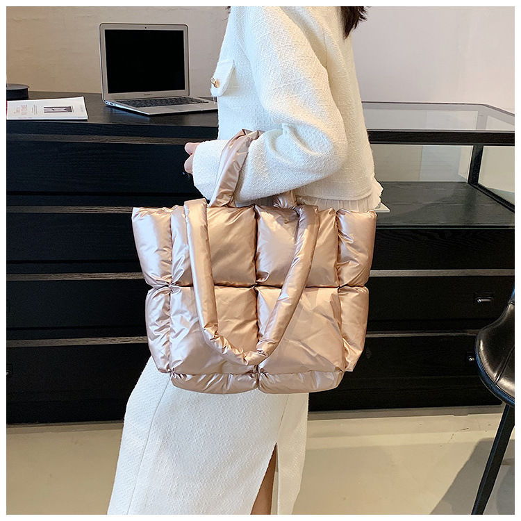 Down Bag Women Fashion Large Capacity Tote Bag High grade Shiny Handbag Simple Checkered Cotton Bag Shoulder Bag_voghion.com
