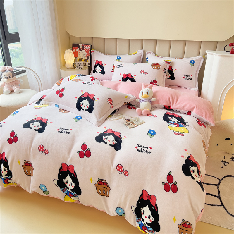 Clase A terciopelo de leche anti-estática conjunto de cuatro piezas para niños de la piel-amigable cama caliente de cuatro piezas edredón cubierta hoja de cama conjunto de tres piezas