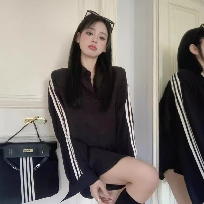 Autumn All-match Sports Shirt Short Coat Women's Loose Niche Striped Slim-fit Design Sense Thin Casual Outer Wear Top Autumn All-match Sports Shirt Short Coat Women's Loose Niche Striped Slim-fit Design Sense Thin Casual Outer Wear Top