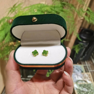Jin Yutang Xinjiang Hotan Jade high quality Apple Green 18k Gold Jasper Four-leaf Clover Earrings