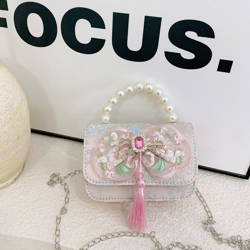 Bolsas de niños nuevas bolsas de mano de perlas de estilo nacional, bolsas de cadena de arco de bordilla princesa, bolsas de hombro de moda nacional de niñas lotes