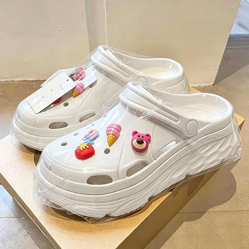 Putian Factory Direct Sale Thick-Soled Clogs 2026 Early Spring Ultra-Comfortable Bubble Shoes Non-Slip Beach Half-Closed Sandals Putian Factory Direct Sale Thick-Soled Clogs 2026 Early Spring Ultra-Comfortable Bubble Shoes Non-Slip Beach Half-Closed Sandals