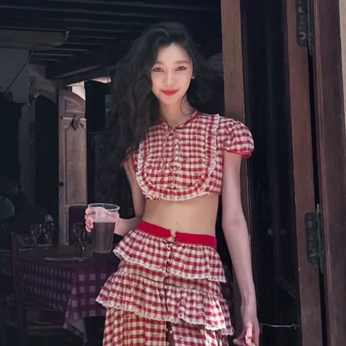 Распродажа по низким ценам # Топ с клетчатым лацканом и пышными рукавами, омолаживающий, в стиле «сладко-пикантный», с завязками и бантом, короткая рубашка с открытым животом