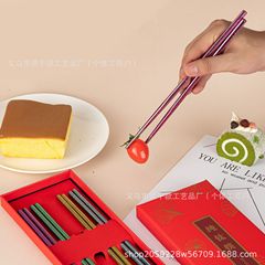源千裕純チタンカラーアイスフラワーチョップス 家庭用食品グレード滑り止め角型箸 アウトドア用非使い捨て卸売