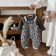 点兮2025秋冬新款婴幼儿毛毛背带裤套装宝宝加绒连体衣打底两件套