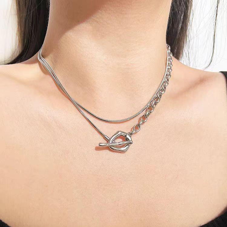 Long Necklace Classification Titanium Steel Chain Material Wholesale Jewelry Classic Style Solid Color Titanium Steel Toggle Plating Long Necklace Snake Chain