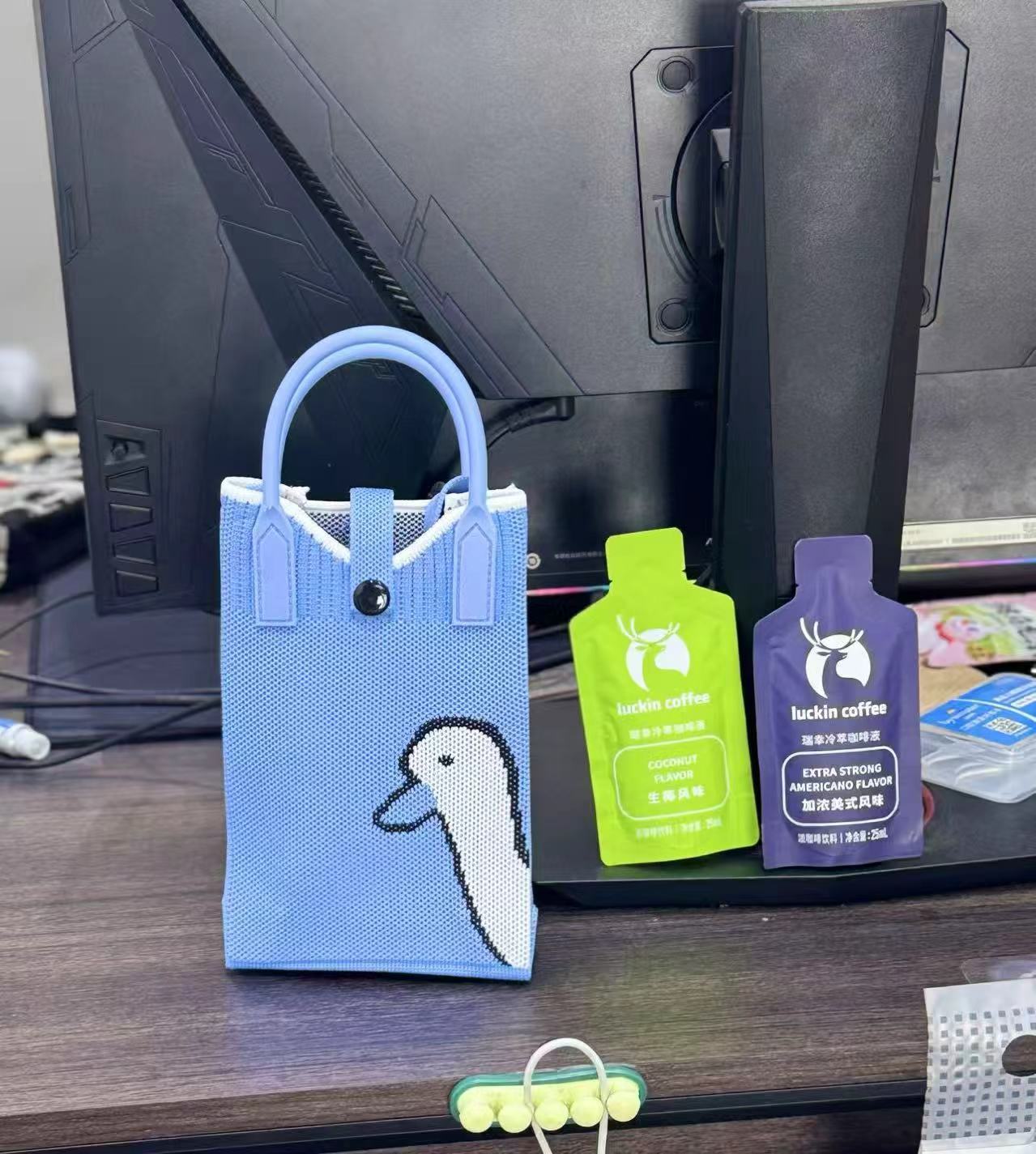 Azul. pato