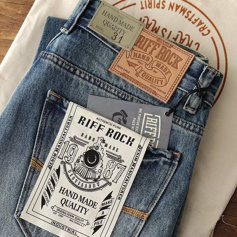 2023 nuevos pantalones vaqueros de los hombres lavados en dificultades pesado americano retro moda casual color claro flaco Pantalones rectos