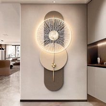 轻奢入户门玄关装饰画意式极简客厅走廊尽头挂画高级感正对墙壁灯