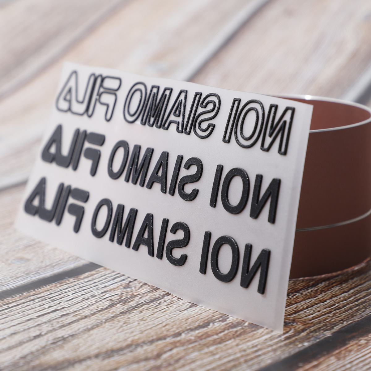 硅胶烫画厚版商标立体烫画服装logo牙刷点硅胶热转印烫标