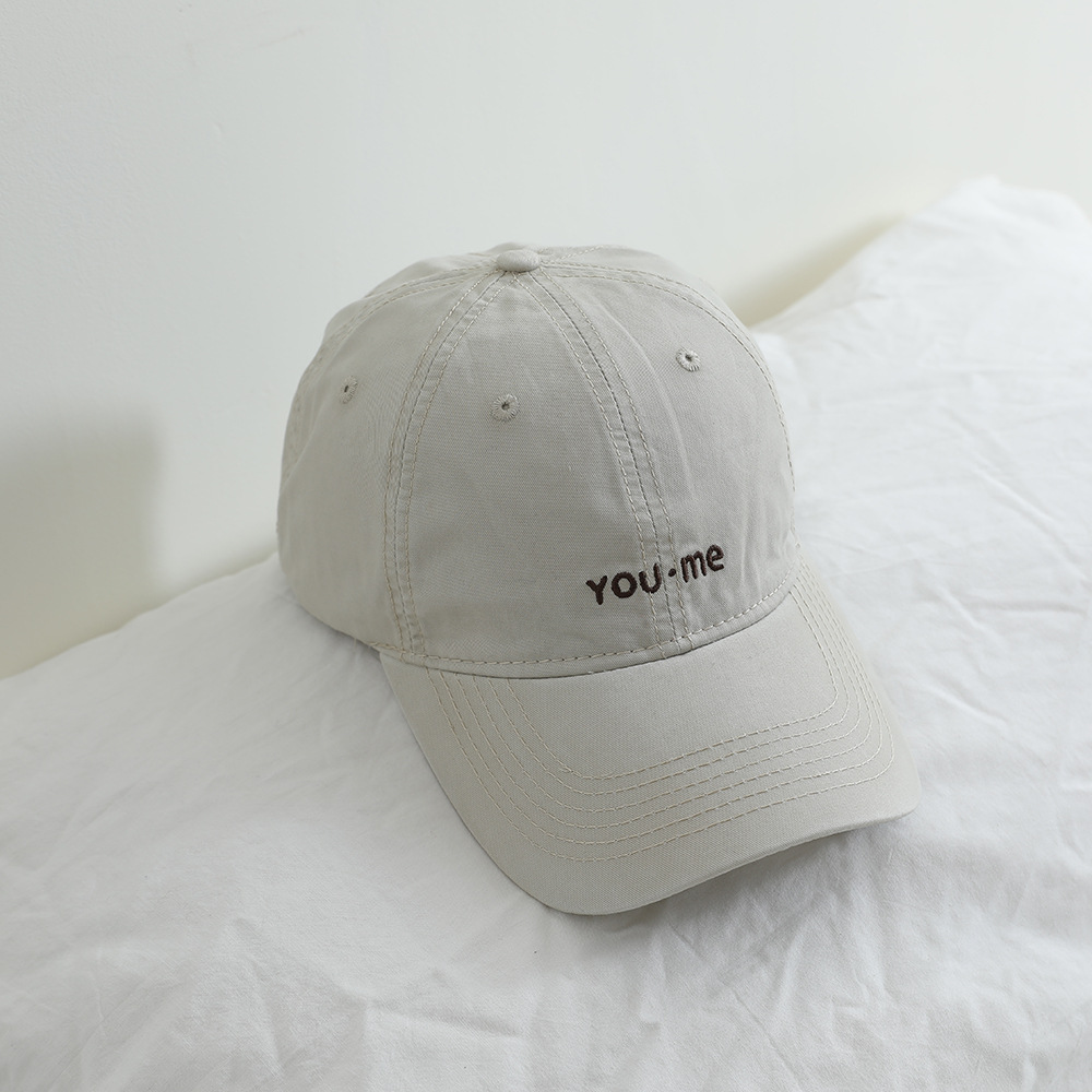 Sombreros infantiles primavera y otoño estilo americano bordado simple sombrero de béisbol casuales para hombres y mujeres sombreros de lengua de pato