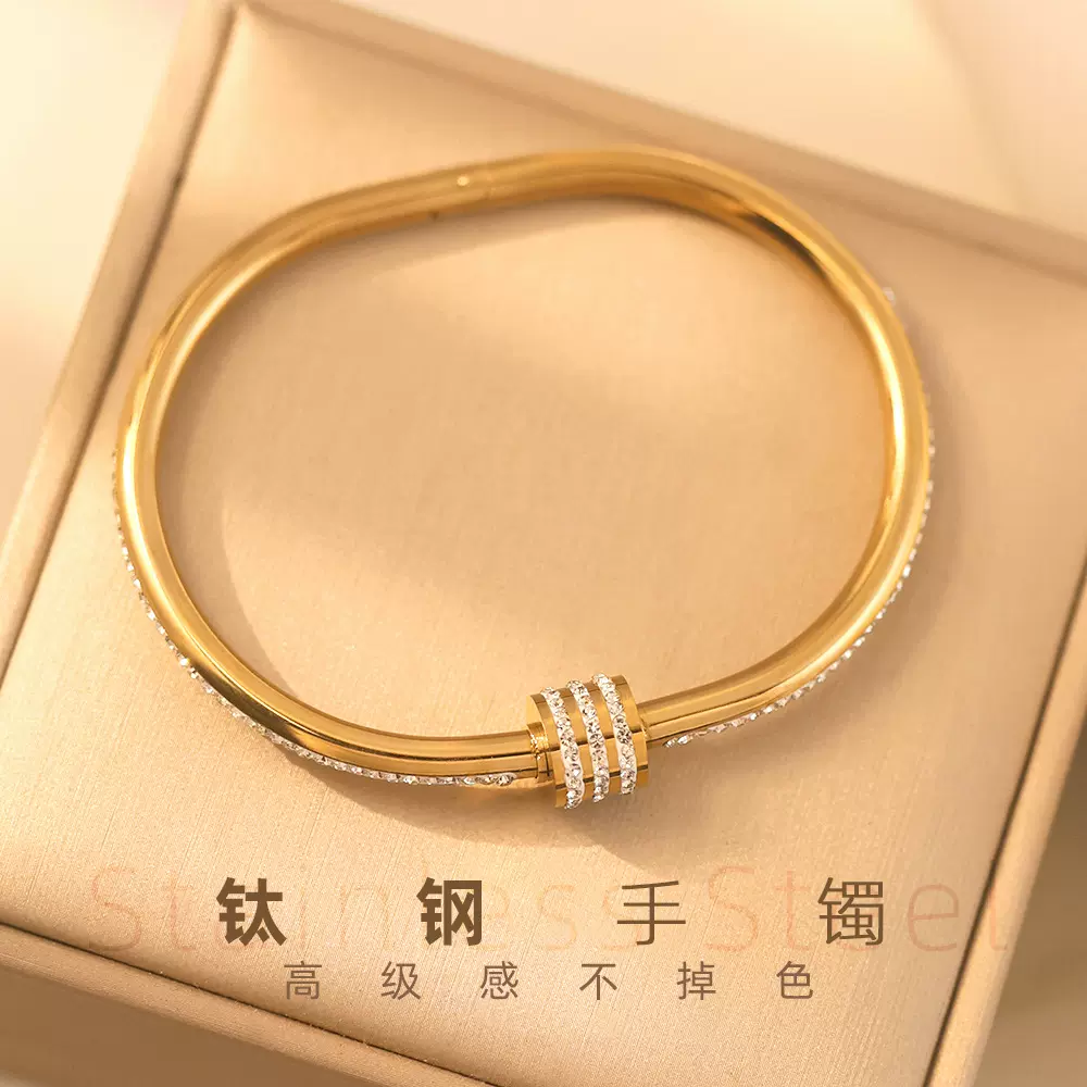 欧美跨境批發女式批发高级感不掉色饰品女电镀金色小蛮腰钛钢手镯