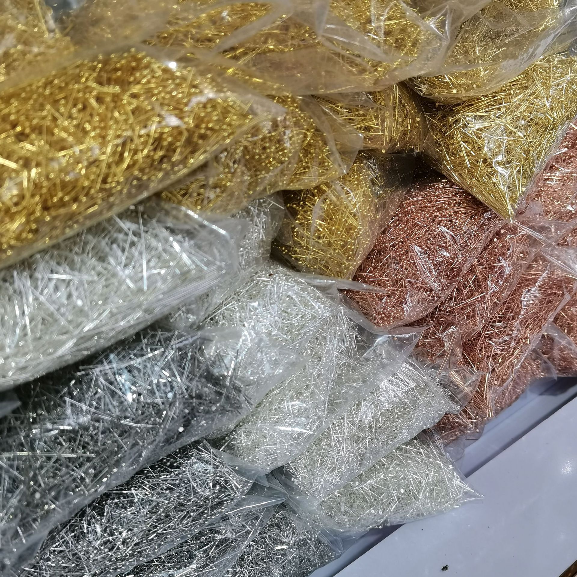 18k 14k envuelto en oro de color que preserva la aguja de nueve caracteres aguja en forma de t aguja de bola DIY hecho a mano de cobre con cuentas de aguja accesorios de joyería material