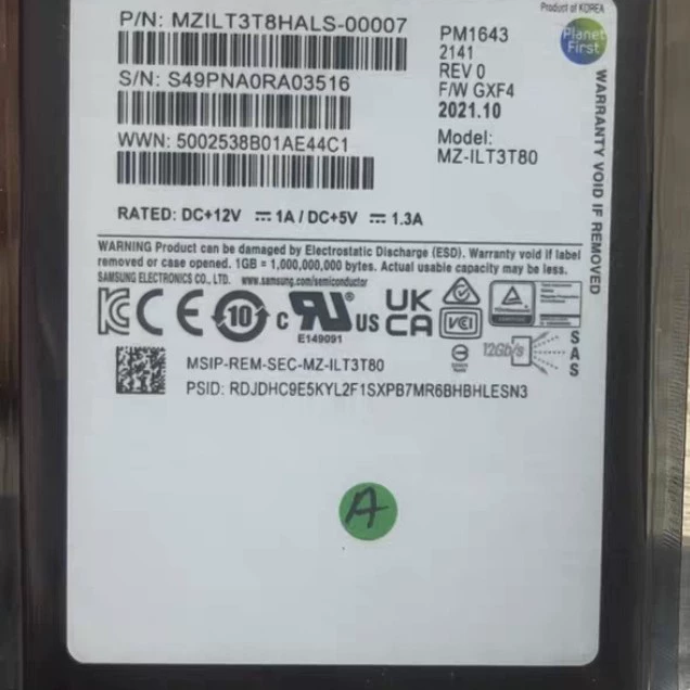 Твердотельный накопитель PM1643 3.84 ТБ