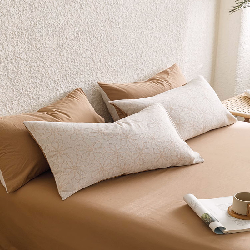 Summer Clase A Algodón lavado de algodón Juego de cuatro piezas Algodón puro Sensación simple de alta gama Funda de edredón Juego de tres piezas de ropa de cama