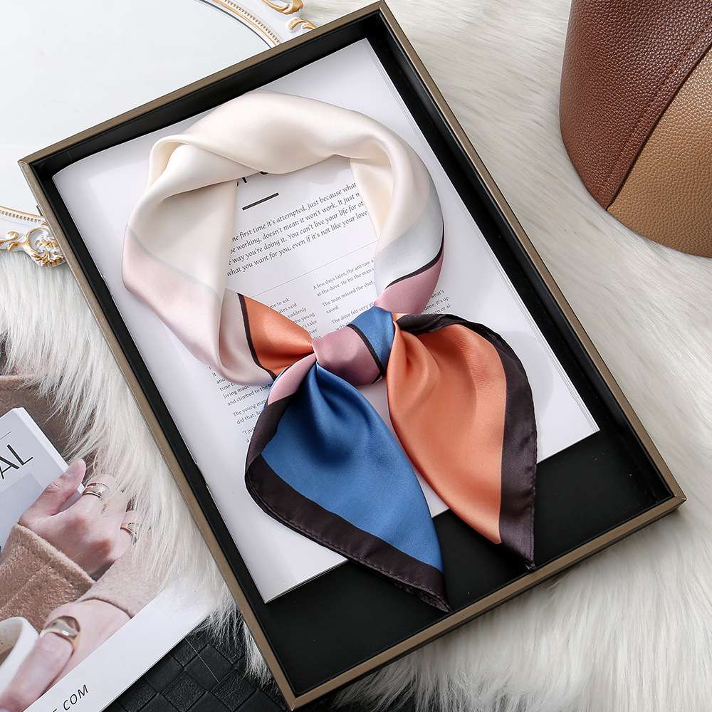 Suzhou-Hang moda simple bolsas atadas pelo simple bufandas comerciales tendencia de color multicolor 70CM pequeña toalla cuadrada mujer