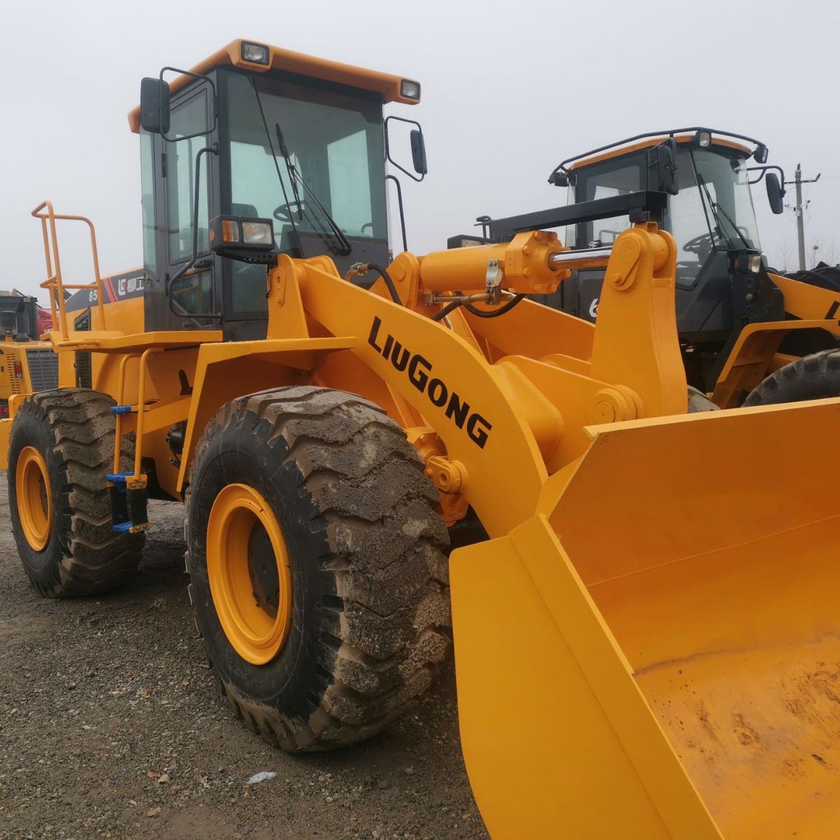 Usado cargador 90 por ciento Xinliu Gong 856 cargador piloto de maniobra cargador grande para ingeniería de construcción