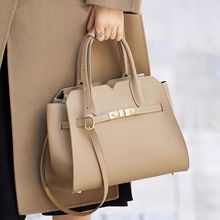 �߼���Ůʿ�K����¿�ͨ�ڴ����������������ĸ�H���Y��ٴ�