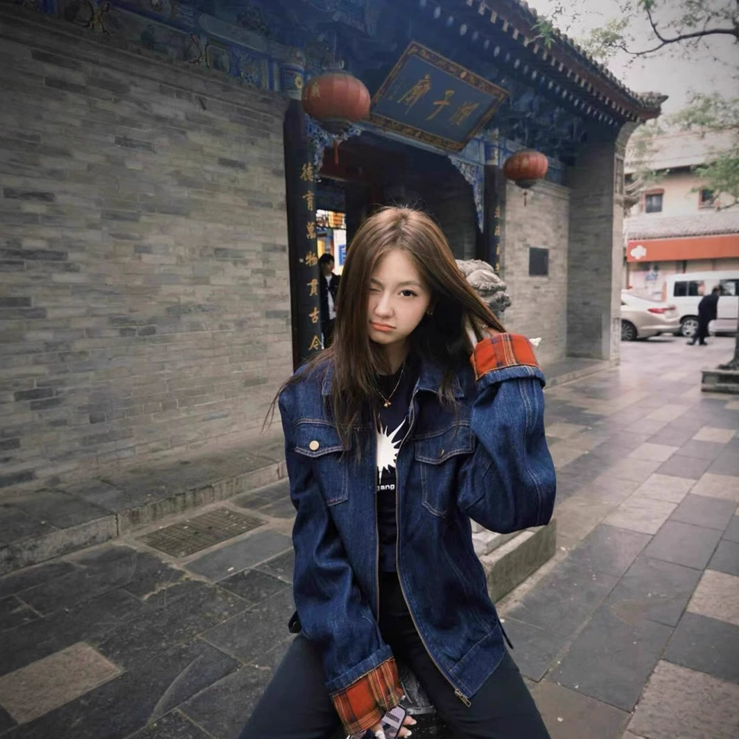 Джинсовая куртка в стиле ретро для женщин, весна-осень 2025, новый дизайн, универсальная повседневная короткая куртка-топ