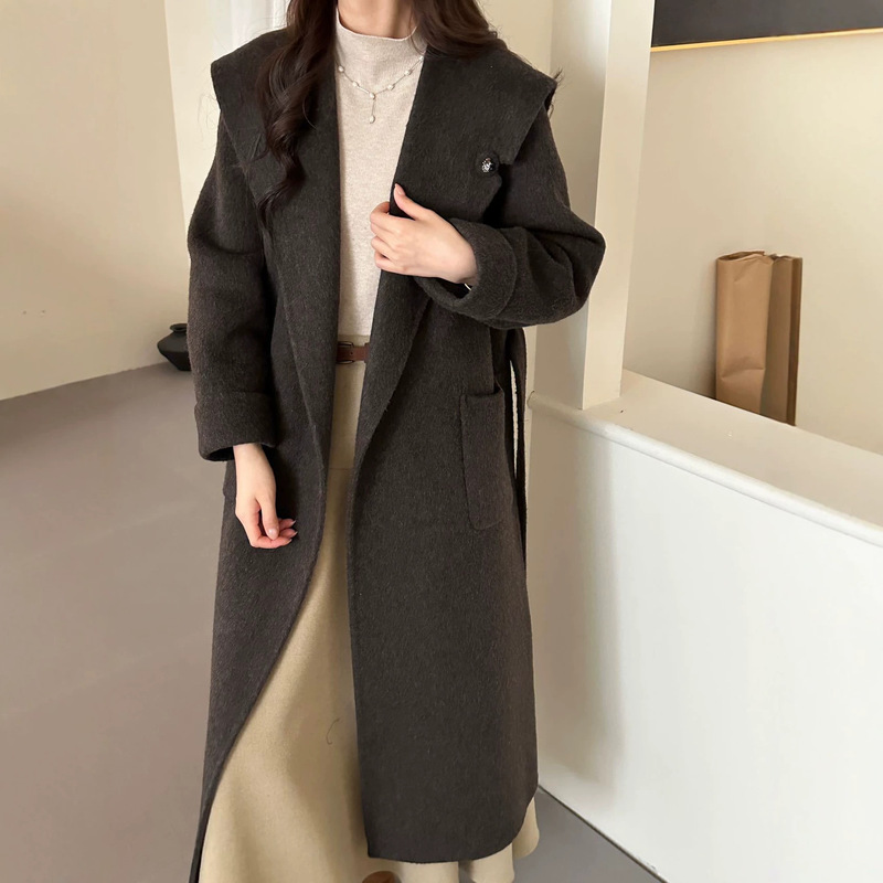 Large lapel double-sided wool coat with a high-end feel, women's long woolen robe with a tie waist for a slimming effect Large lapel double-sided wool coat with a high-end feel, women's long woolen robe with a tie waist for a slimming effect
