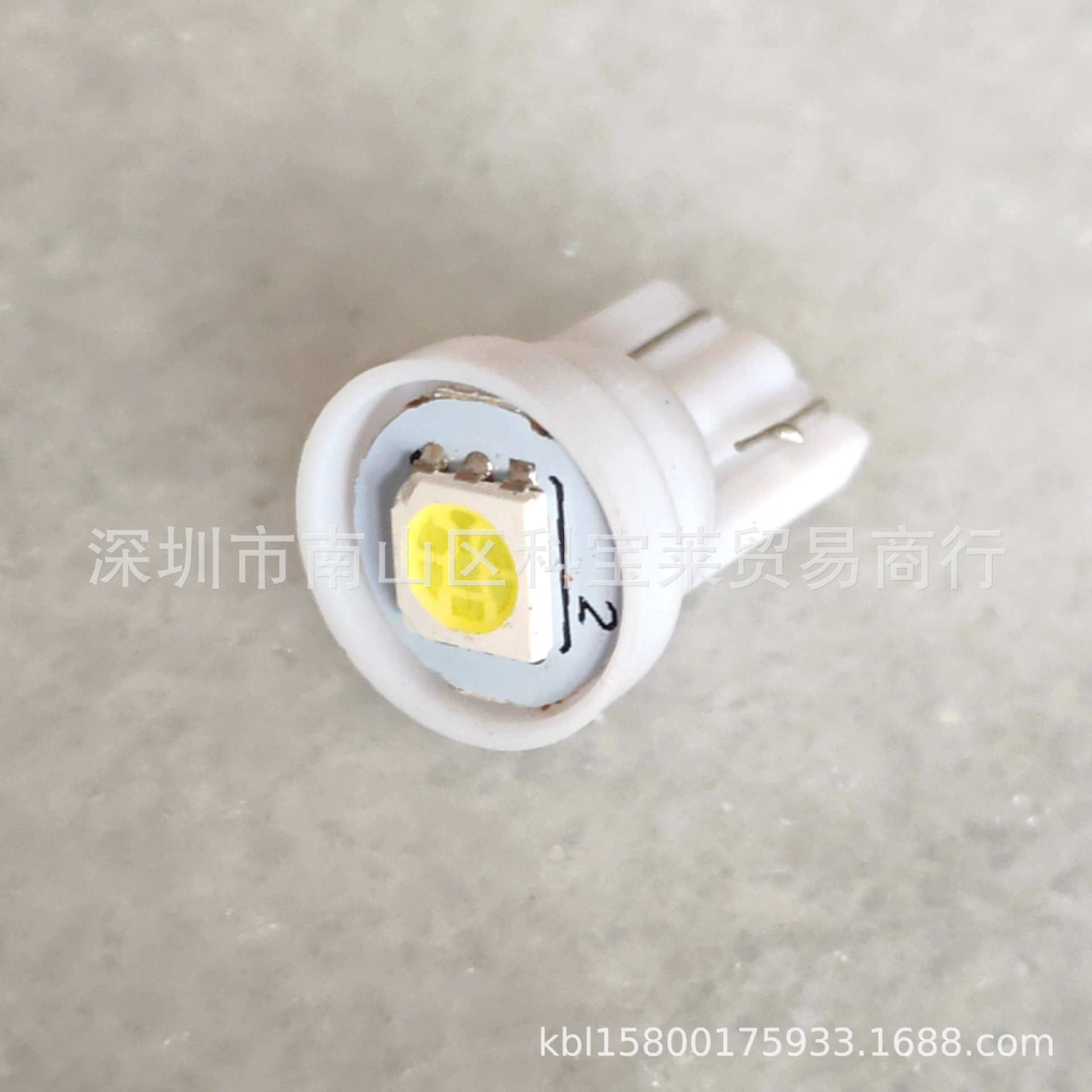 Производитель источника T10 1 светодиодный индикатор ширины автомобиля индикатор индикатора прибора лампа для чтения 1SMD лампа 5050 одиночный свет