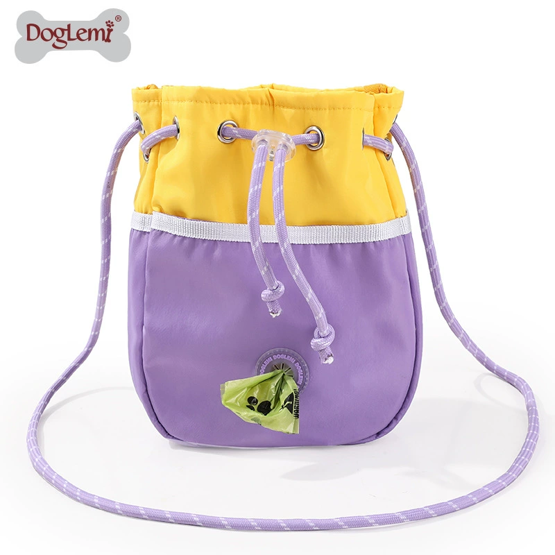 Производители домашних животных выходят в мешки с едой