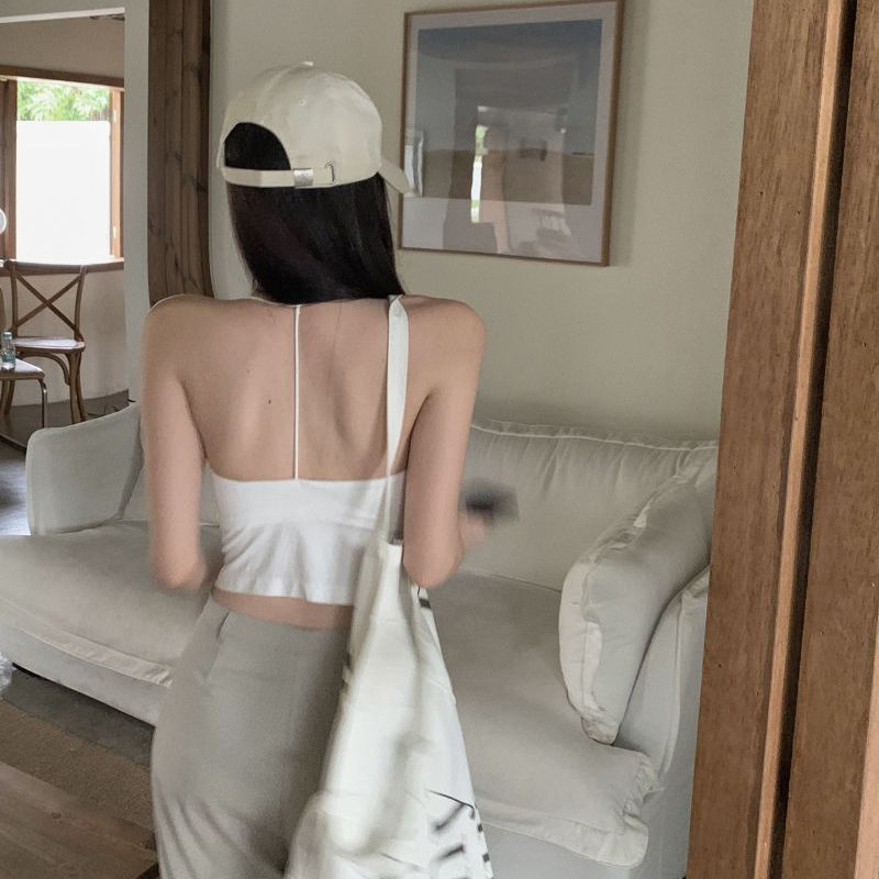 큰 등이없는 얇은 어깨 끈 스트랩 뷰티 백은 뜨거운 소녀 패션 편안한 슬리밍 섹시한 소녀 튜브 탑 안에 착용 할 수 있습니다.