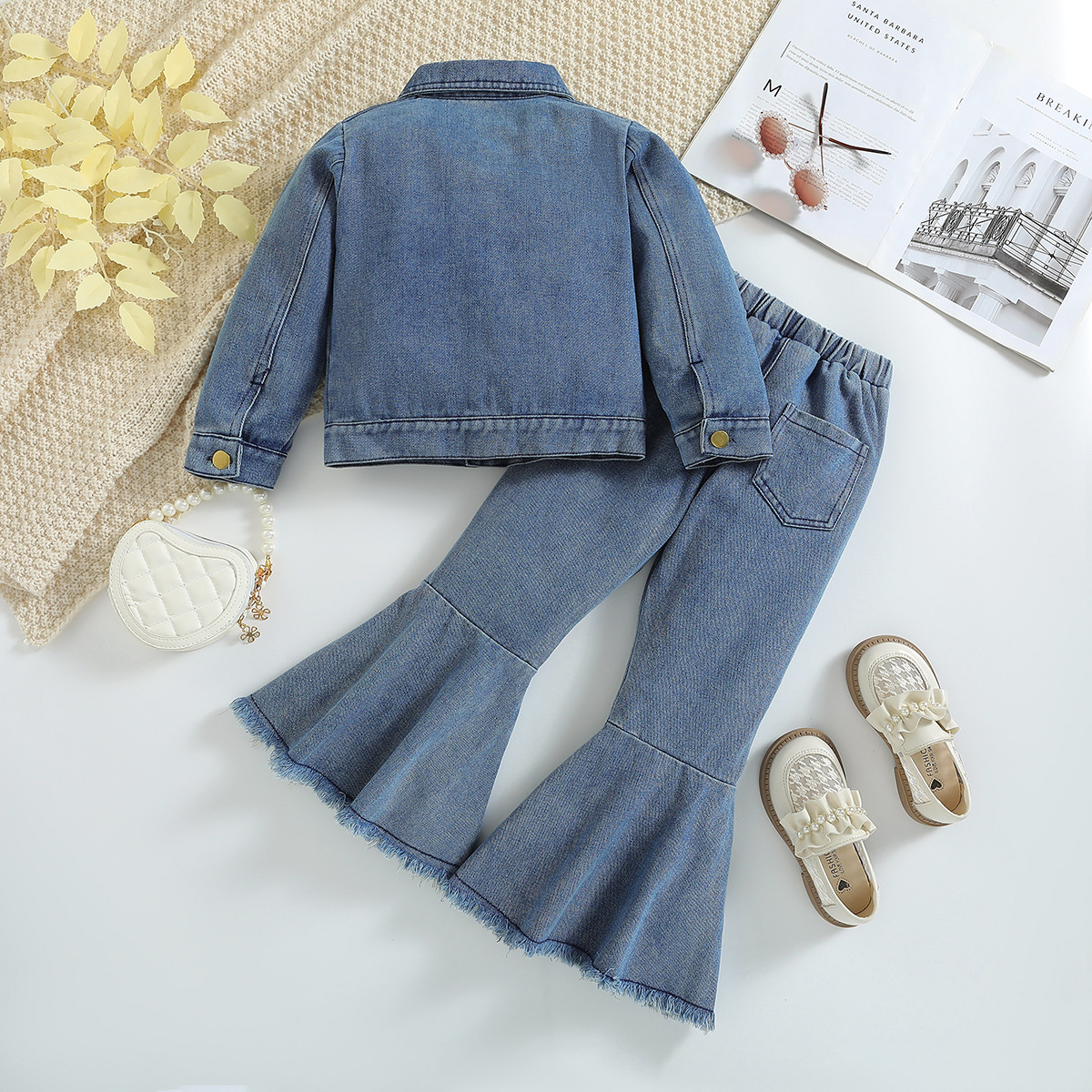 Simple Style Solid Color Bowknot Denim Girls Clothing Sets display picture 2