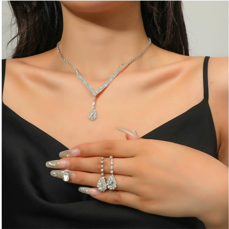 Серебряный аксессуар, ожерелье и серьги, цепочка, набор, коллекция 2023, комплект из 2 предметов, свадебные аксессуары