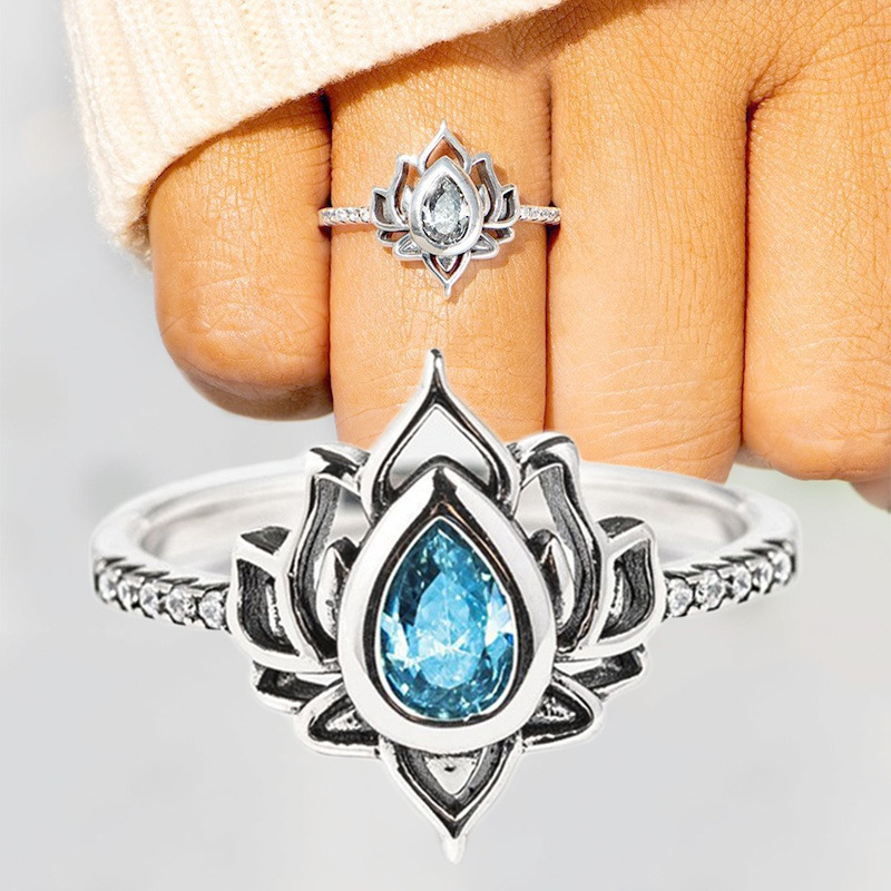 Geometric retro ring for men and women