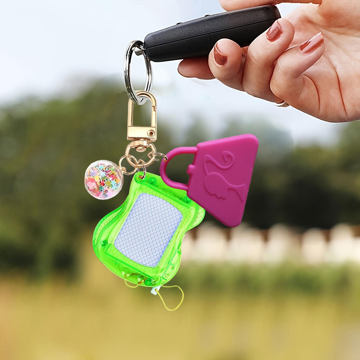 Keychain transfronterizo tablero de escritura magnético Xiyin creativo accesorios de dibujos animados tablero de dibujo tablero de escritura infantil puzzle infantil