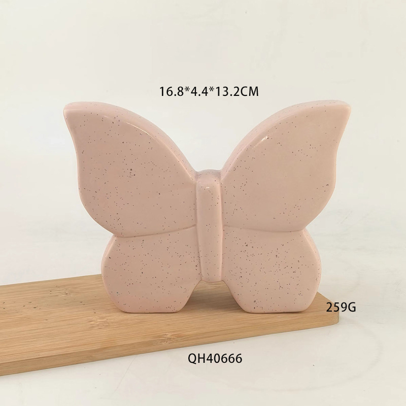 Decoración de mariposa de cerámica simple moderna, gabinete de vino de corazón de niña de alto valor, sala de estar, entrada de casa nueva, gabinete de TV, escritorio