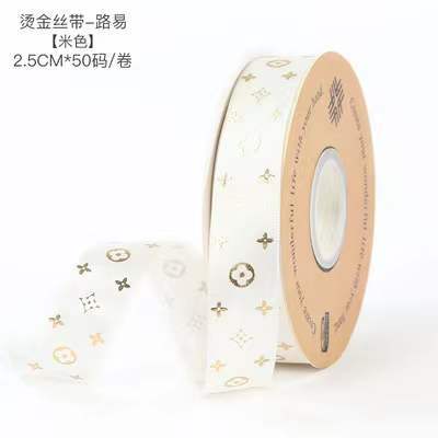 Cinta al por mayor Cinta de Oro L trébol mismo patrón barra bandeja hecha a mano cinta de poliéster flor pastel caja de regalo