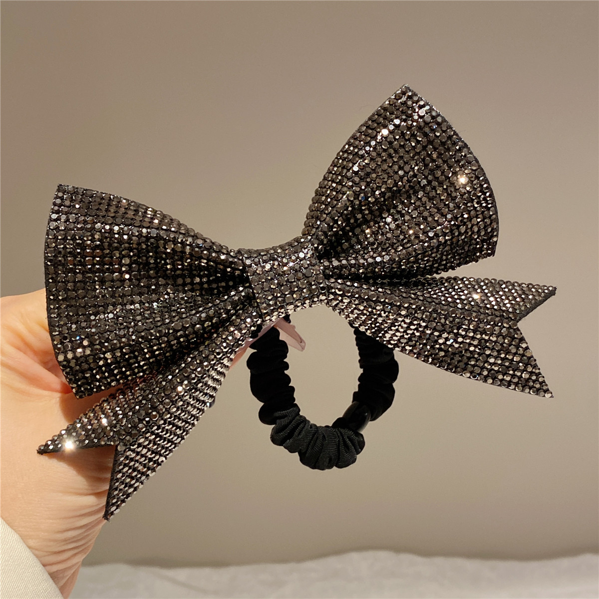 Retro Bow Knot Rhinestone Hair Tie display picture 1