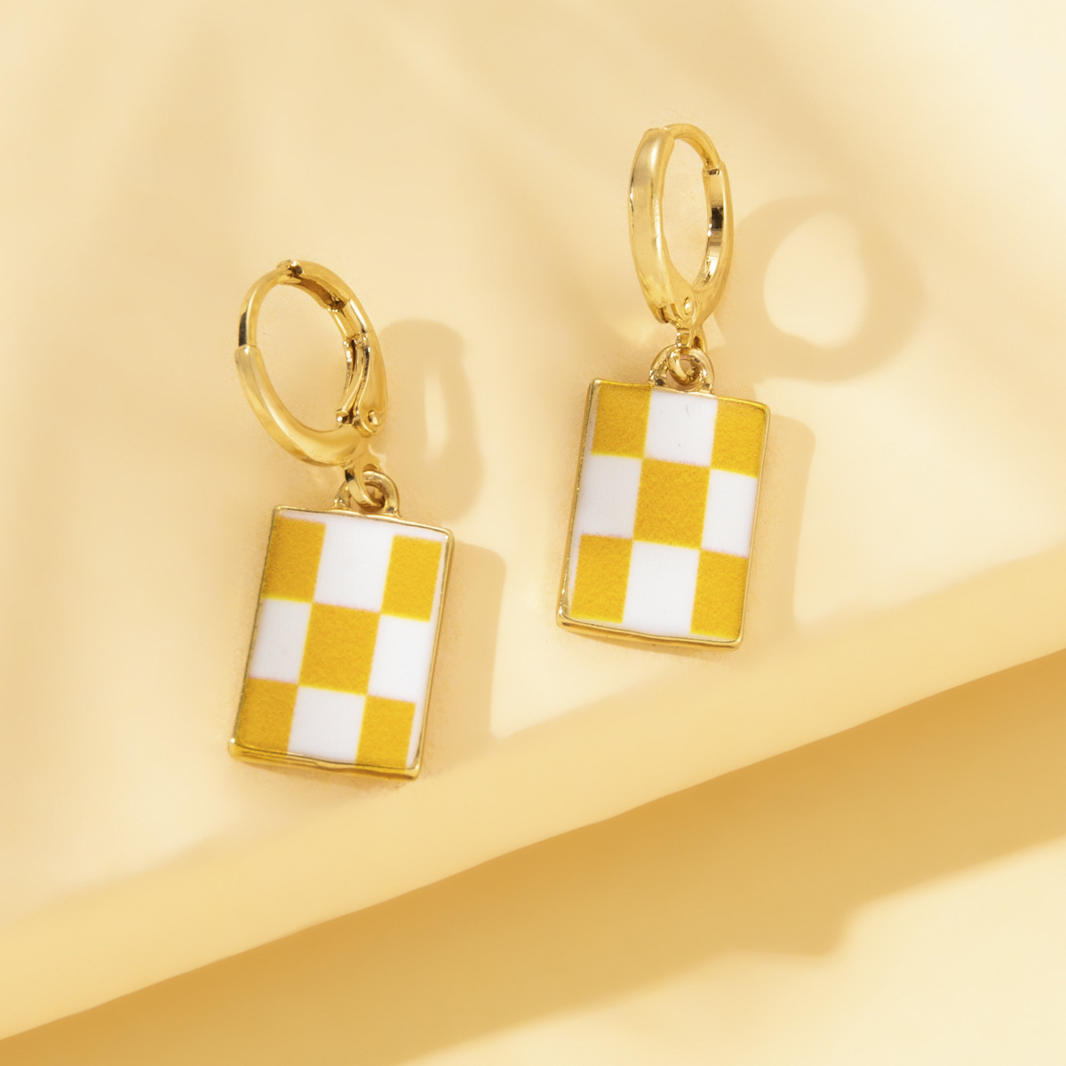 1 Pair Casual Simple Style Lattice Enamel Alloy Drop Earrings display picture 5