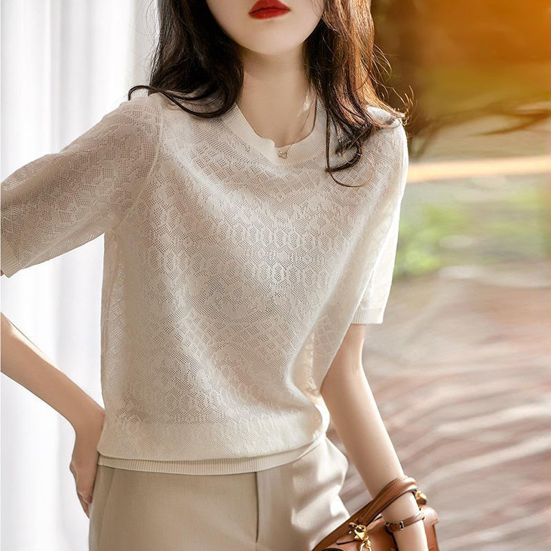 Ice Silk Hollow Knitted Sweater Women's Thin 2022 New Summer Dress Design Sense Lace Short-sleeved T-shirt Loose Top