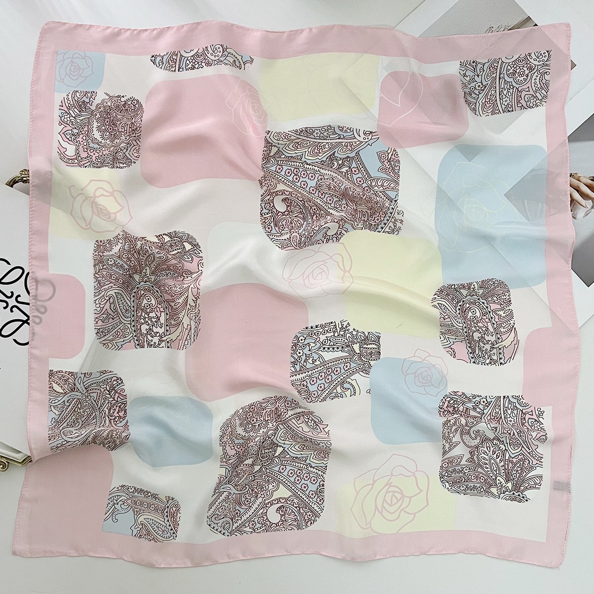 F1-A2A60027-1 # 핑크 블루 컬러 매칭