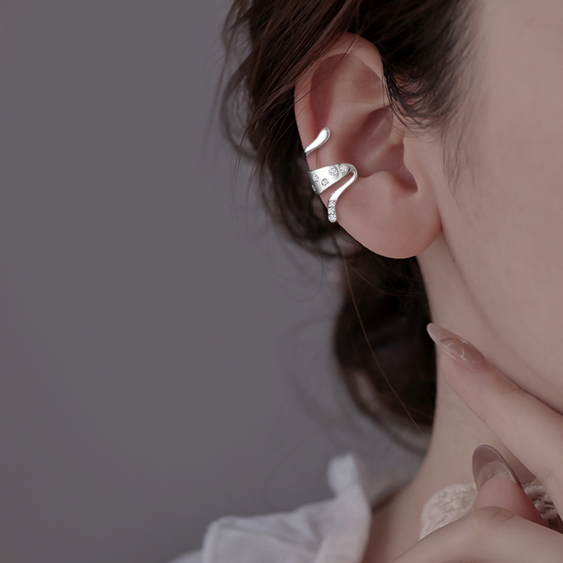 Flash diamond winding irregular serpentine ear clip punk style personality shaped small snake multi-layer zircon ear clip without ear hole