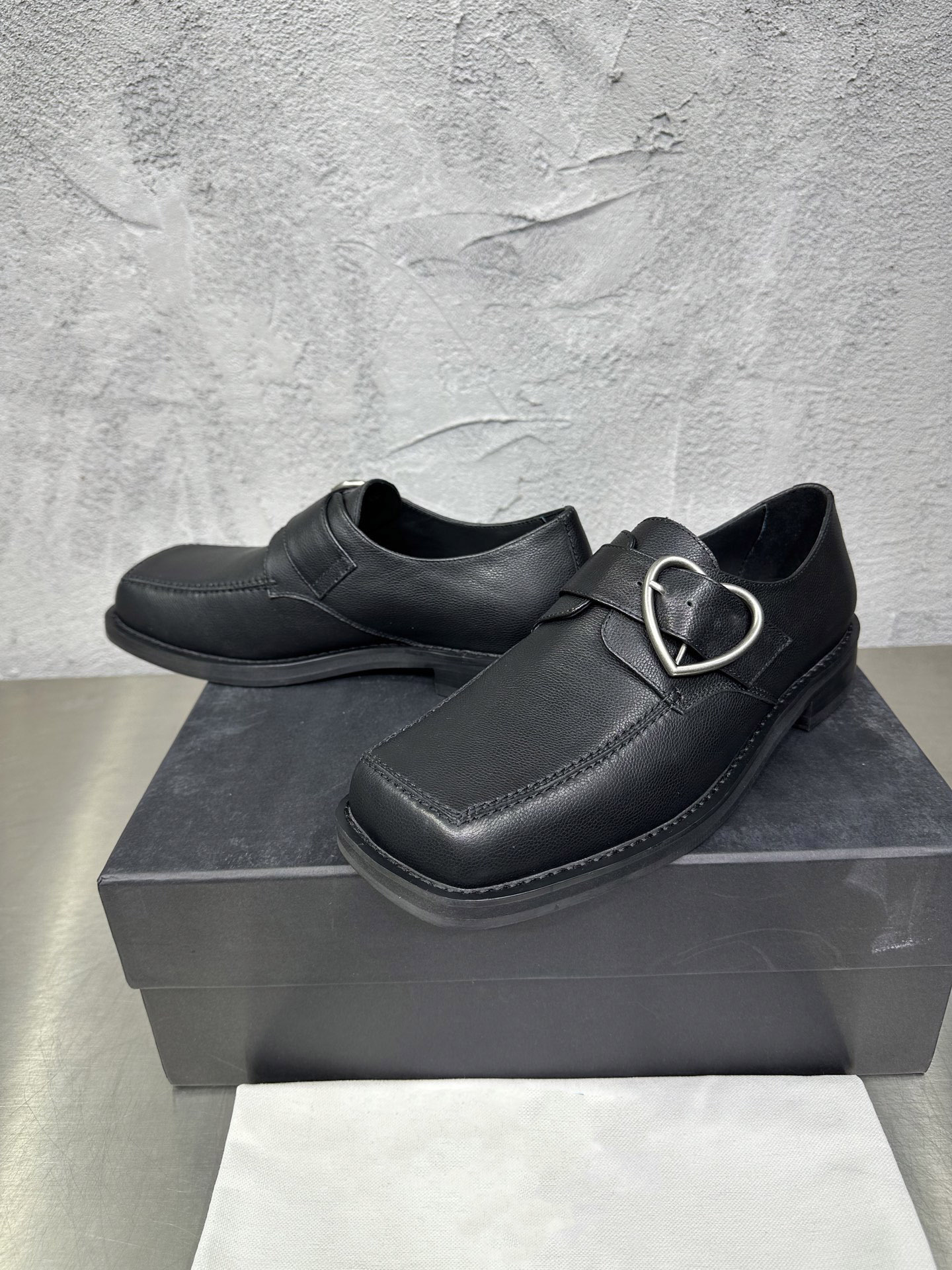 Quality Shoes Fashion Trend Men's Youth Outdoor Toe Black Thick Sole Platform Shoes Large Size Height Increasing Casual Versatile_vogvips.com
