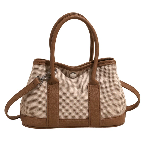 No pendant brown