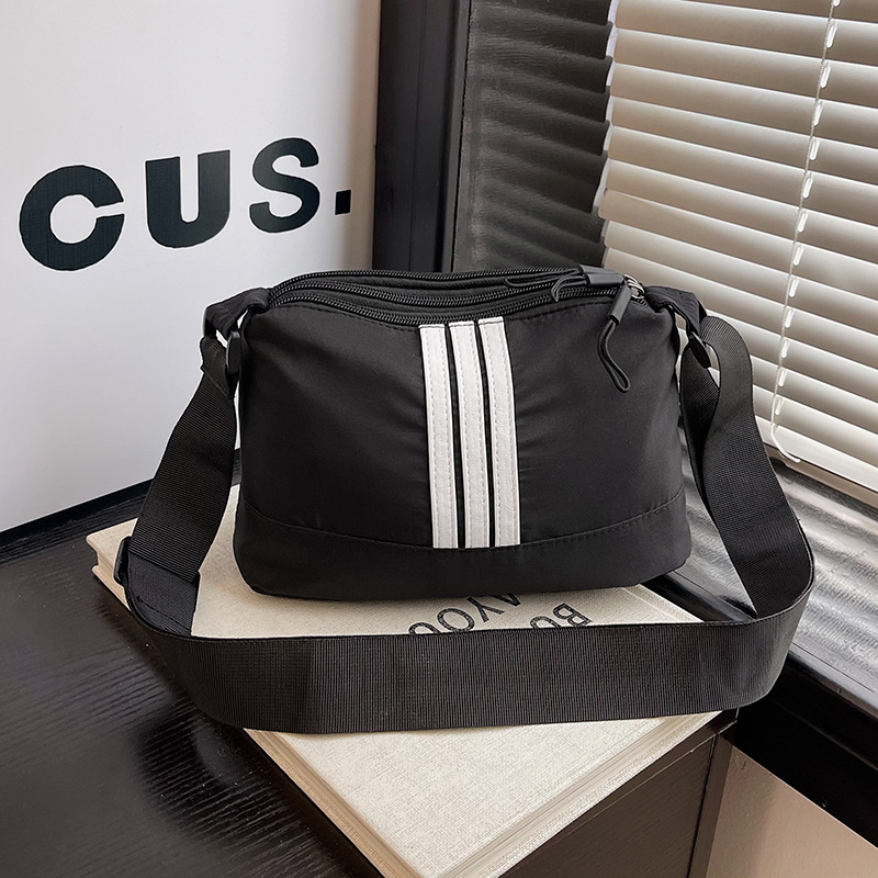 Cross-Border Small Square Bag, Large Capacity, Fashionable Casual Shoulder Crossbody Bag, Lightweight Crossbody Bag for Couples, Travel Bag, Mobile Phone Bag Cross-Border Small Square Bag, Large Capacity, Fashionable Casual Shoulder Crossbody Bag, Lightweight Crossbody Bag for Couples, Travel Bag, Mobile Phone Bag