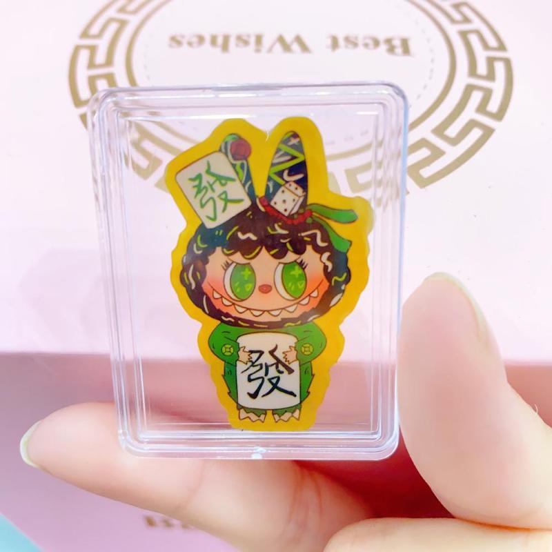 ラブブ labubu 携帯電話ステッカー 2mg 漫画かわいい新年幸運の色金フレーク水貝 999 純金卸売|undefined