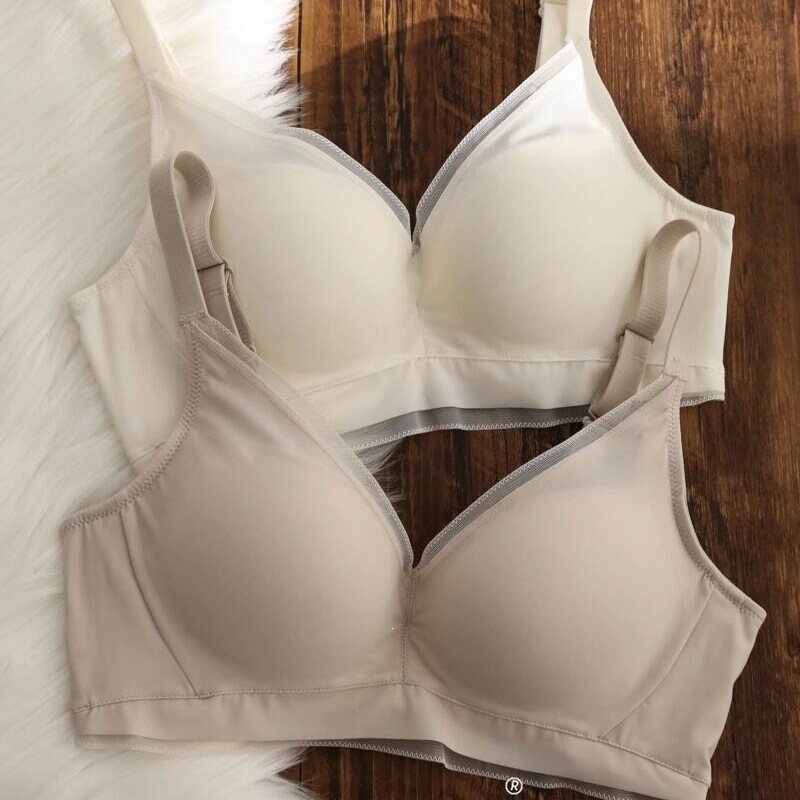 Silk Mulberry Silk Bra for Small Breasts, Anti-Sagging, Side Breast Reduction, Seamless Breathable Underwear, Women's Bra, Girl's Bra Silk Mulberry Silk Bra for Small Breasts, Anti-Sagging, Side Breast Reduction, Seamless Breathable Underwear, Women's Bra, Girl's Bra