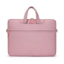 ���ҹPӛ����X��Ů�m���O���A��14��15.6�����μ��б����ӡlogo