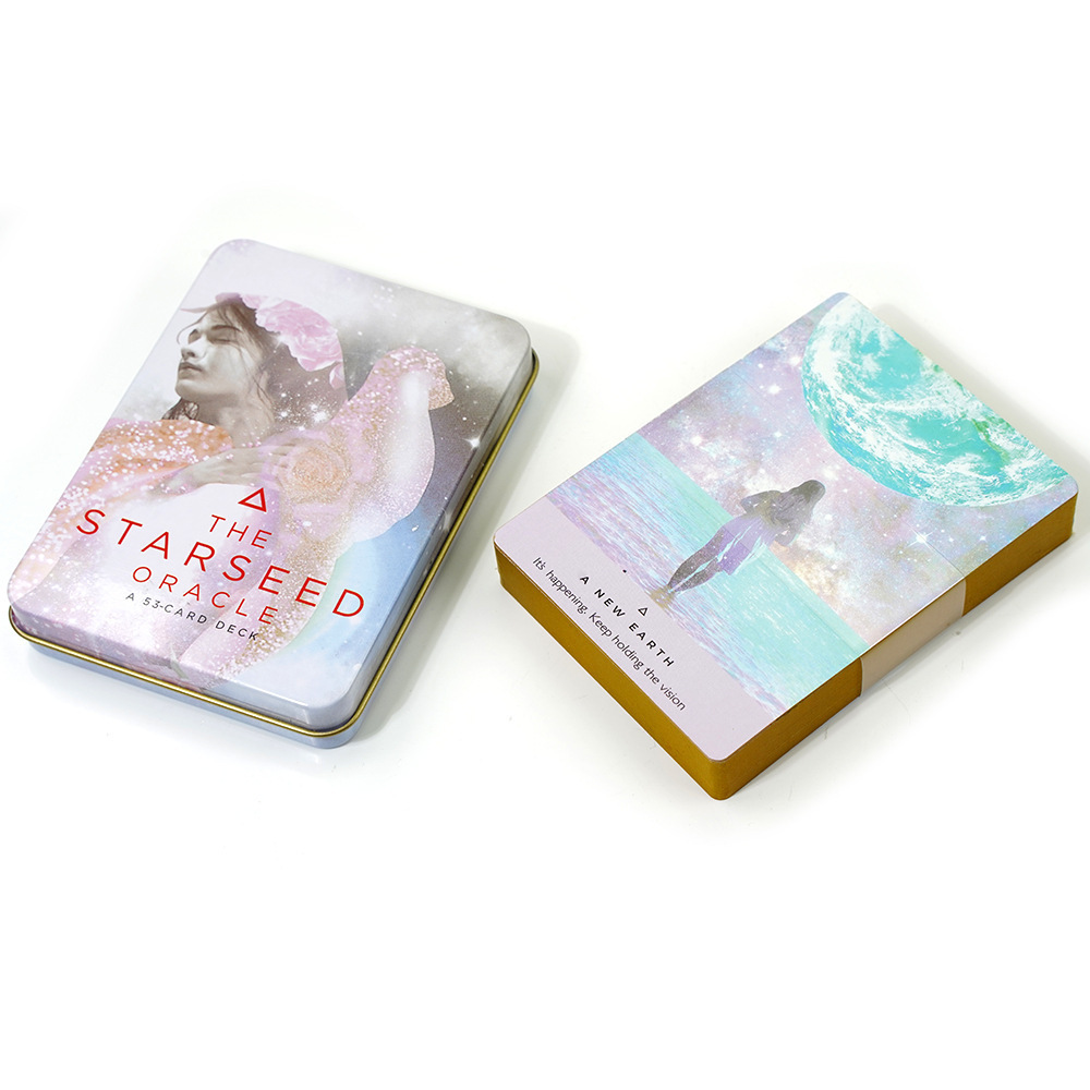 Engelske tarotkort med guldtryk i metaldåse spillekort_voghion.com